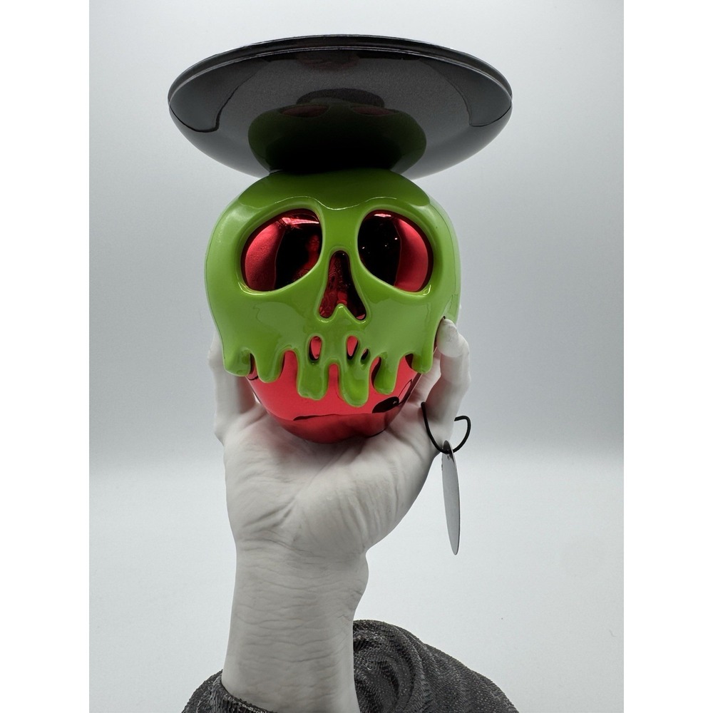 Bath & Body Works Disney Villains Poison Apple Skull Pedestal Candle Holder - Picture 11 of 16